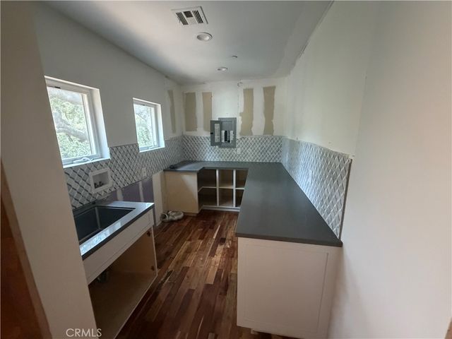 22951 Humming Bird, Calabasas, CA 91302