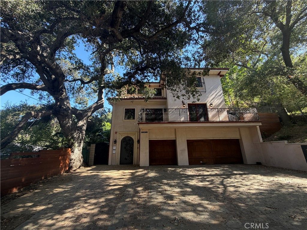 22951 Humming Bird, Calabasas, CA 91302