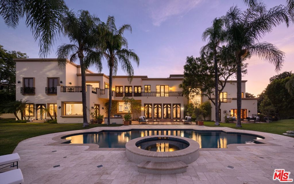 3364 Clerendon Road, Beverly Hills, CA 90210