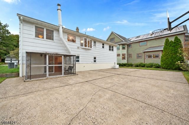 222 Vreeland Ave, Nutley Twp., NJ 07110