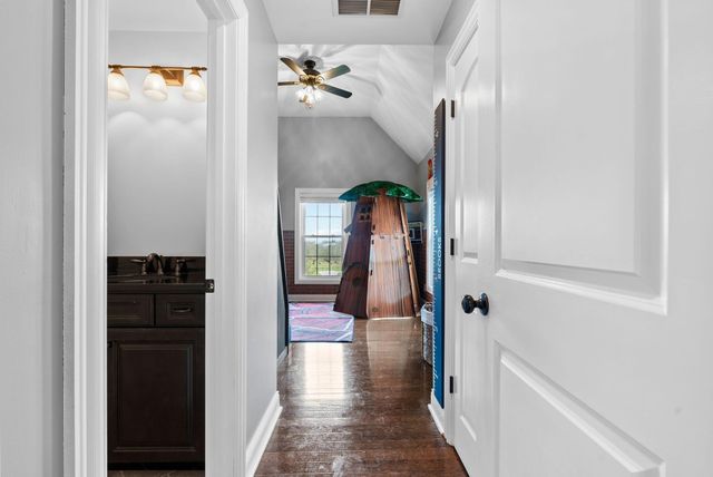 1022 Forest Hill Drive, Lawrenceburg, KY 40342