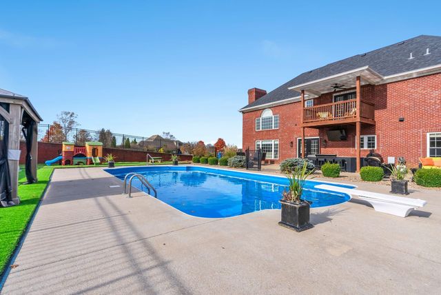 1022 Forest Hill Drive, Lawrenceburg, KY 40342