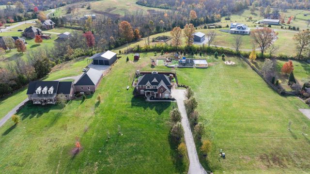 1022 Forest Hill Drive, Lawrenceburg, KY 40342