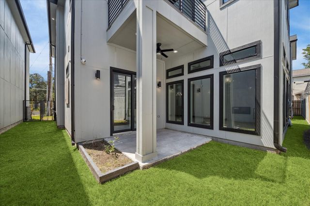 2321 Tuam Street, Houston, TX 77004