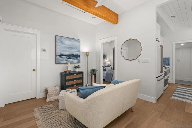 305 Pomona Ave, Coronado, CA 92118
