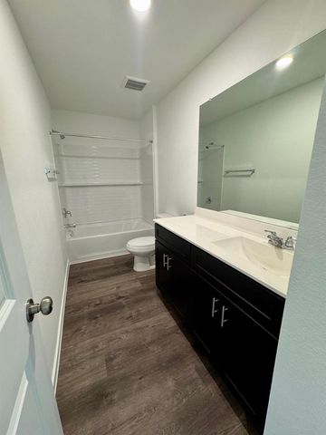 15357 Dapple Bluff Ln Lane, Conroe, TX 77302