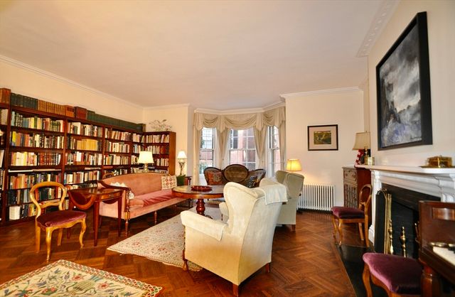 51 Pinckney St, Boston, MA 02114