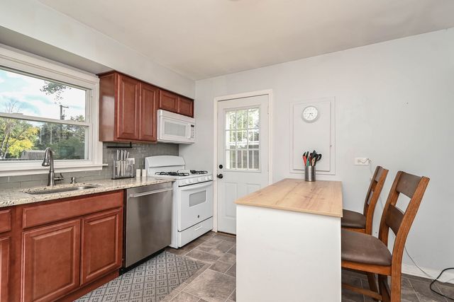 35211 N Edgewater Lane, Ingleside, IL 60041