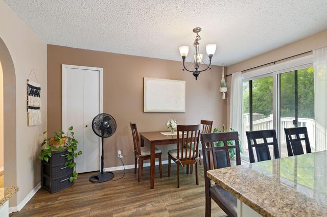 121 Chaparral Drive, Apple Valley, MN 55124
