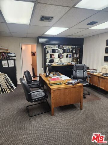 707 N La Brea Avenue, Inglewood, CA 90302