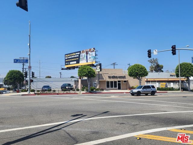 707 N La Brea Avenue, Inglewood, CA 90302