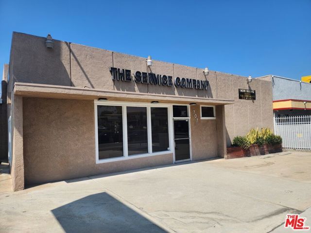 707 N La Brea Avenue, Inglewood, CA 90302