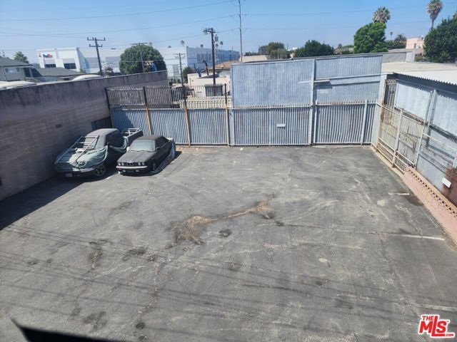 707 N La Brea Avenue, Inglewood, CA 90302