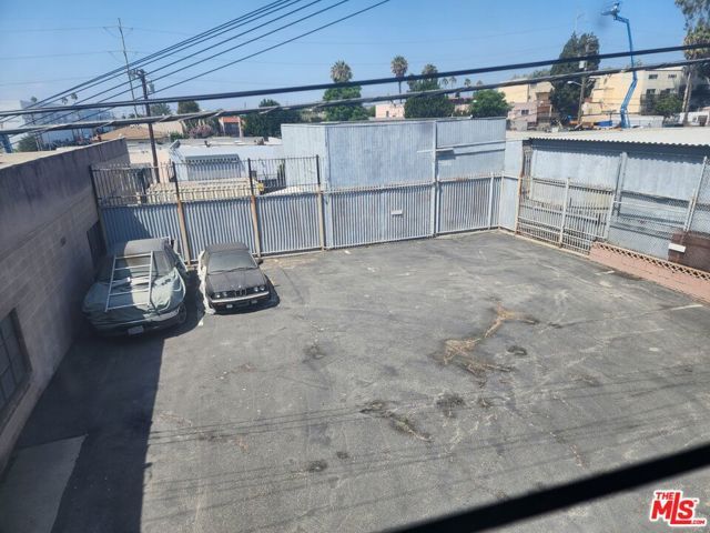 707 N La Brea Avenue, Inglewood, CA 90302