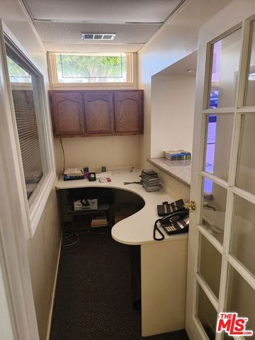 707 N La Brea Avenue, Inglewood, CA 90302