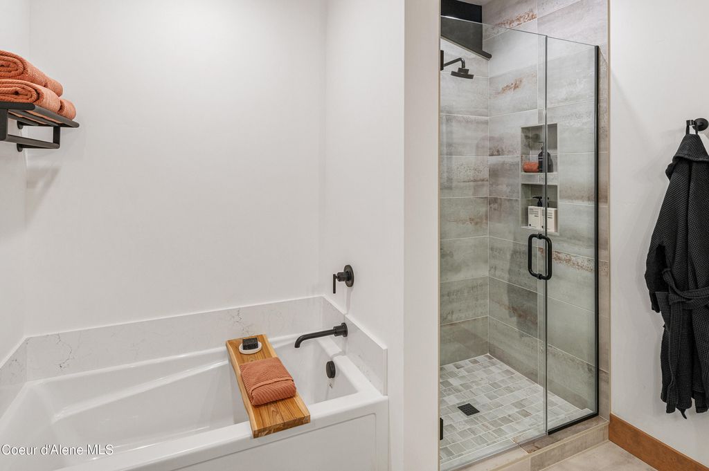 1208 Spitfire St, Sandpoint, ID 83864 photo 25