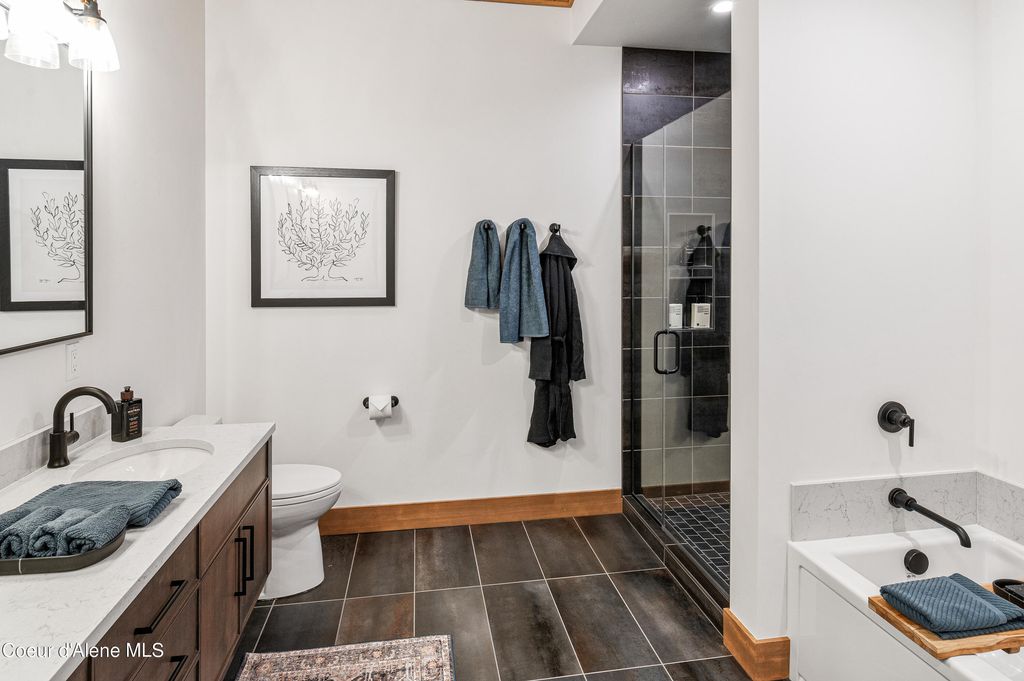 1208 Spitfire St, Sandpoint, ID 83864 photo 33