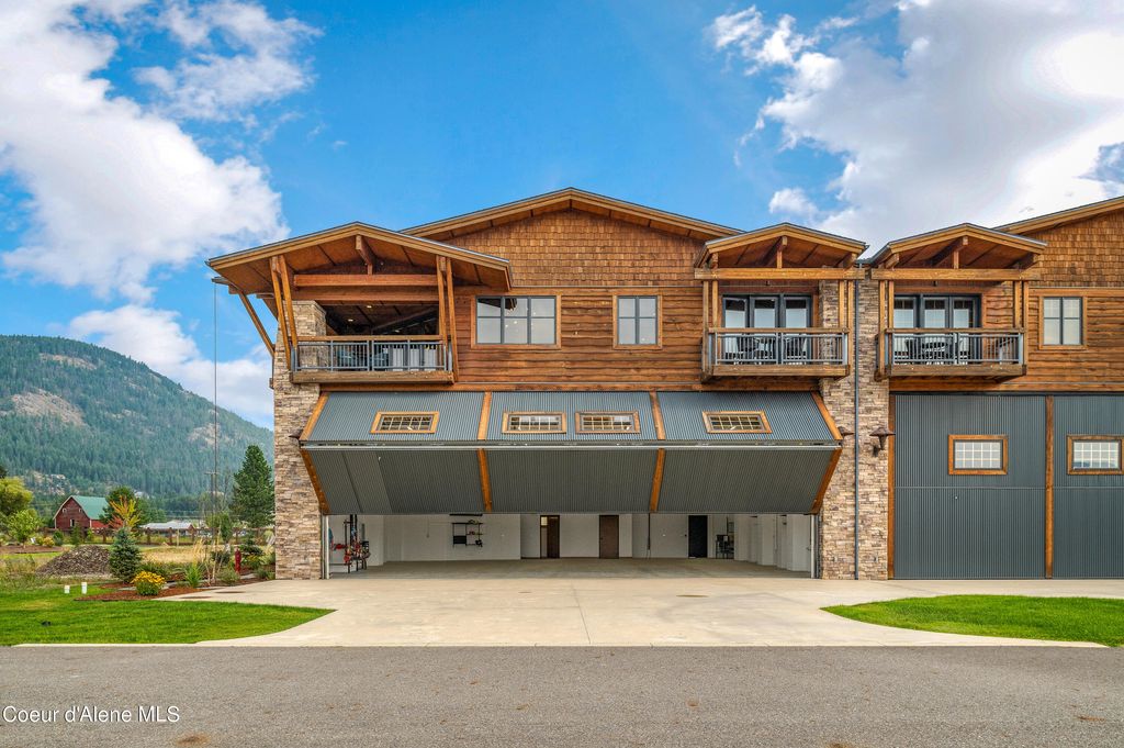 1208 Spitfire St, Sandpoint, ID 83864 photo 4