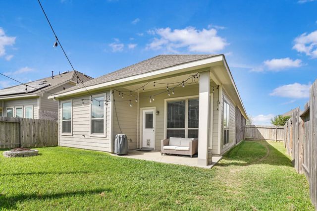 31243 Pinebrook Falls Lane, Hockley, TX 77447