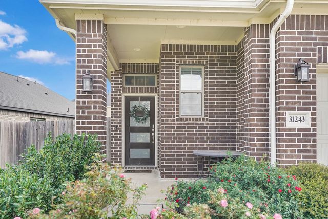 31243 Pinebrook Falls Lane, Hockley, TX 77447