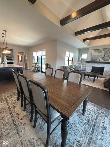 15592 Woodford Drive, Westfield, IN 46074
