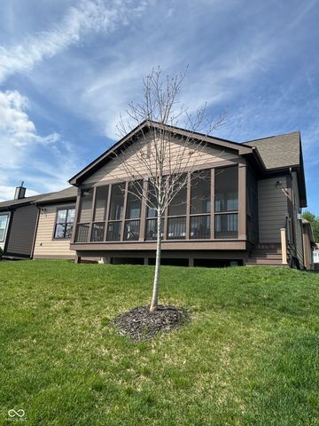 15592 Woodford Drive, Westfield, IN 46074