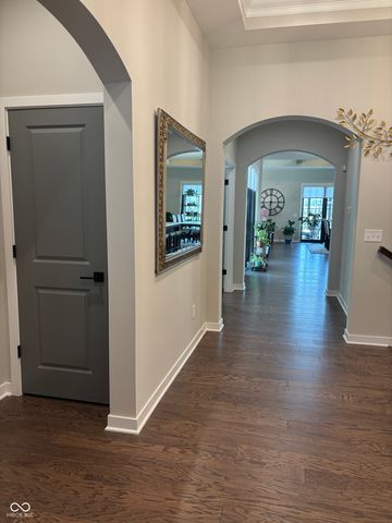 15592 Woodford Drive, Westfield, IN 46074