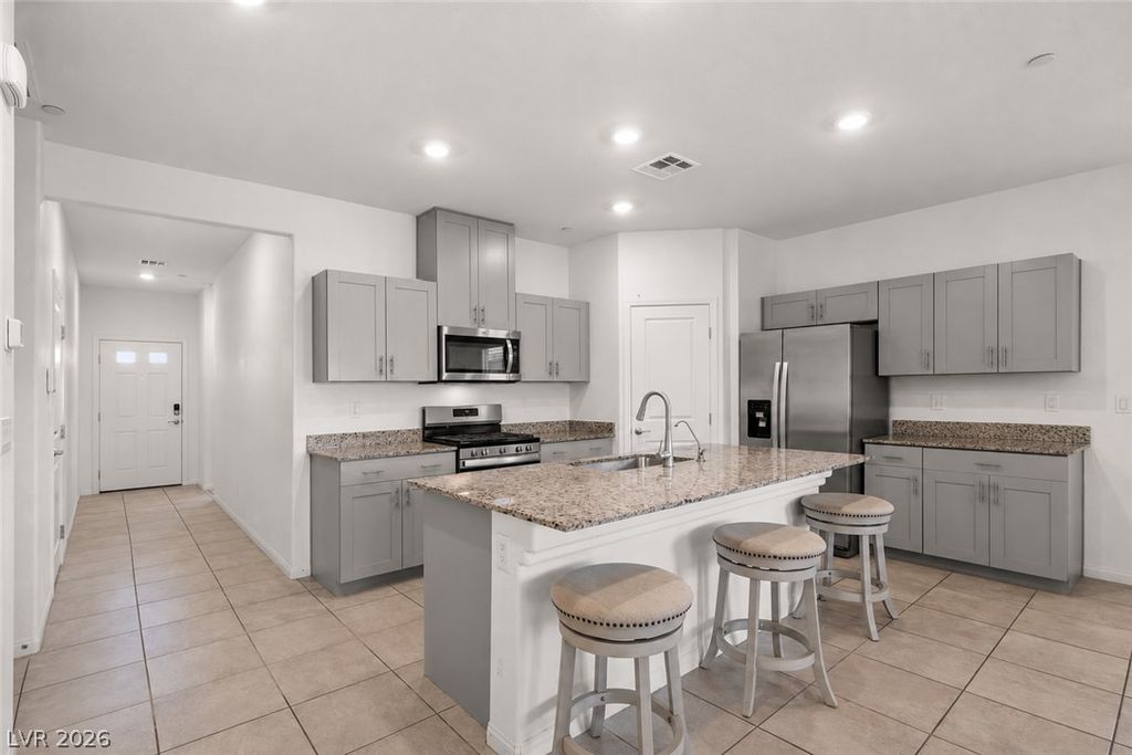 10959 Artisan Ranch Avenue, Las Vegas, NV 89166 — photo 2