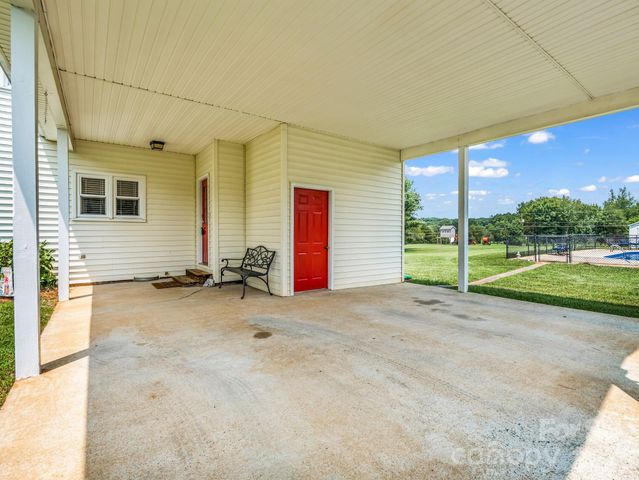 2778 Moose Gantt Trail, Crouse, NC 28033
