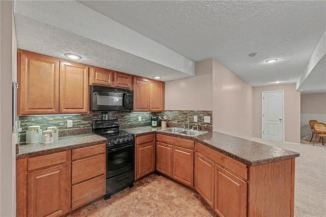 13891 S Kaw Street, Olathe, KS 66062
