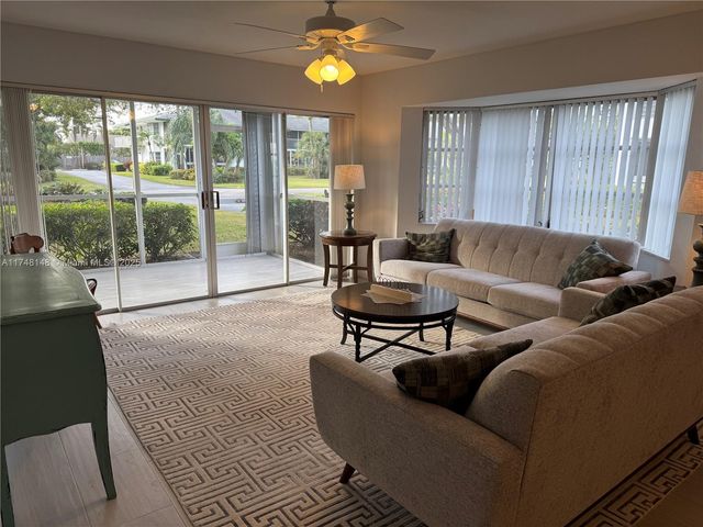 1 Garden St 101L, Tequesta, FL 33469