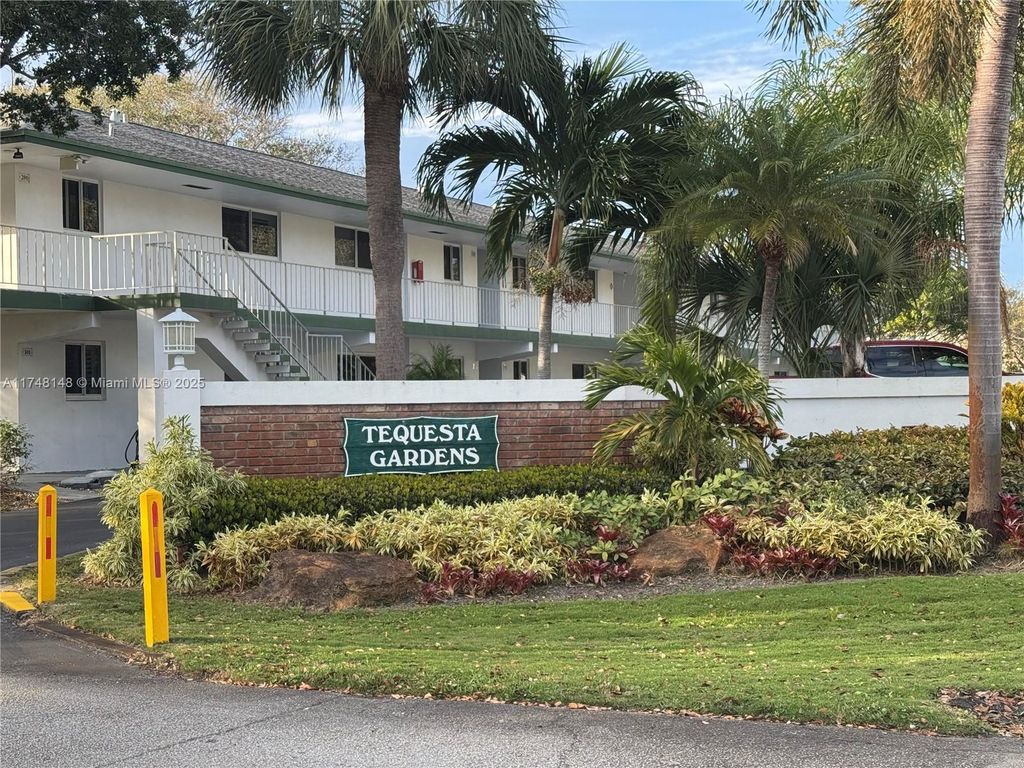 1 Garden St 101L, Tequesta, FL 33469