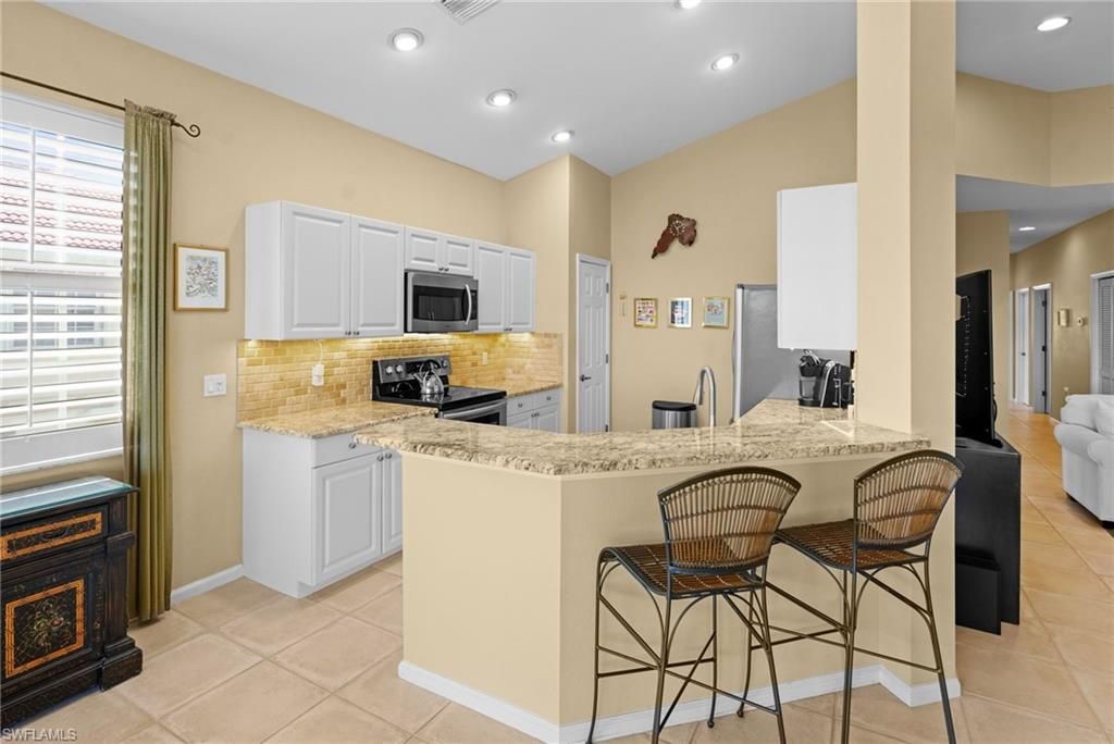16137 Mount Abbey WAY 202, FORT MYERS, FL 33908 — photo 5