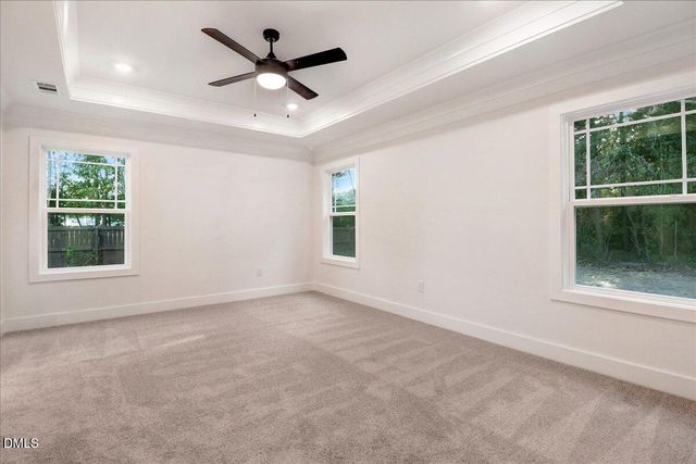 105 Oxford Court, La Grange, NC 28551