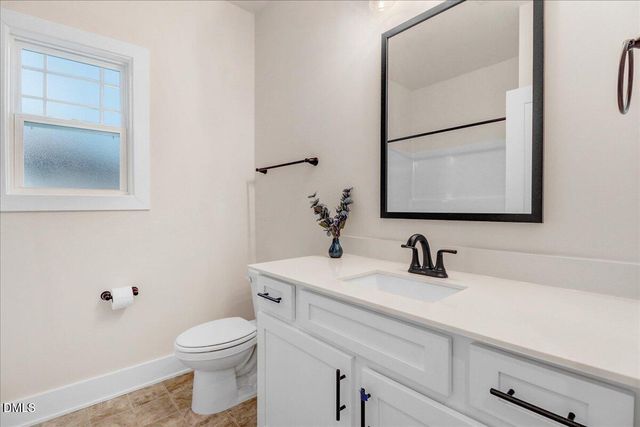 105 Oxford Court, La Grange, NC 28551