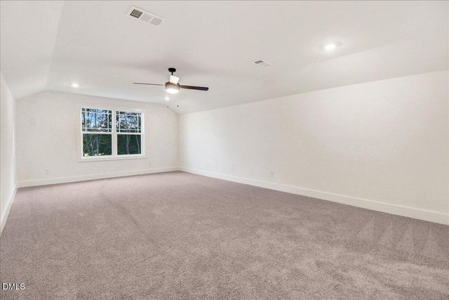 105 Oxford Court, La Grange, NC 28551