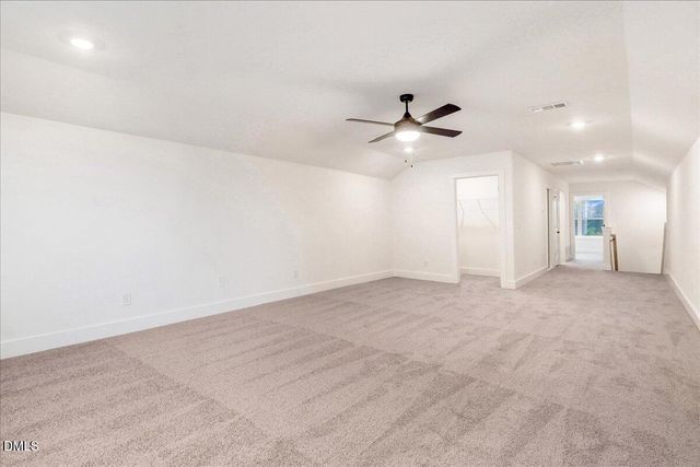 105 Oxford Court, La Grange, NC 28551