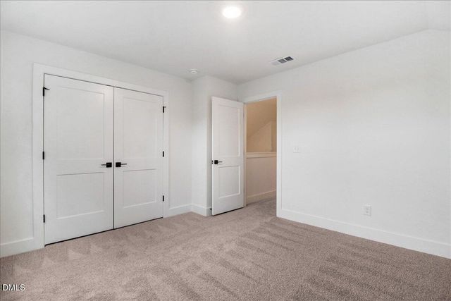 105 Oxford Court, La Grange, NC 28551