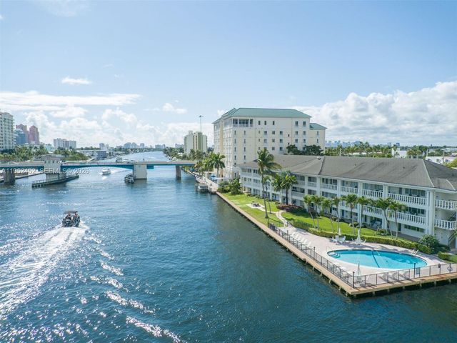 2895 NE 32nd St 207, Fort Lauderdale, FL 33306