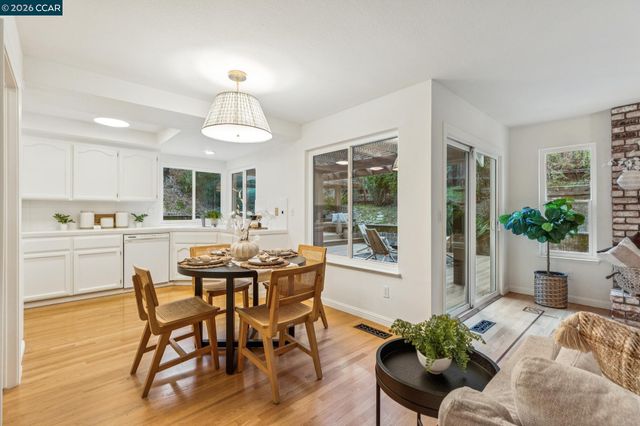 53 Paso Nogal Ct., Pleasant Hill, CA 94523