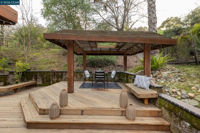 53 Paso Nogal Ct., Pleasant Hill, CA 94523