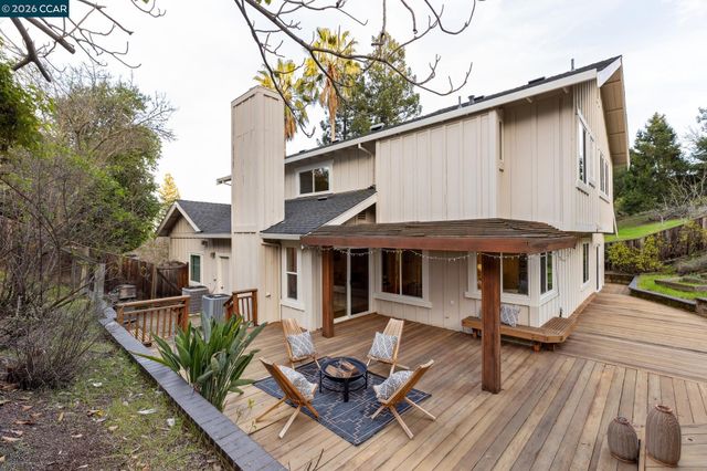53 Paso Nogal Ct., Pleasant Hill, CA 94523
