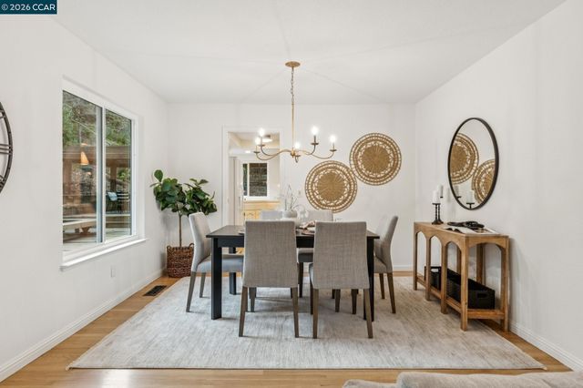 53 Paso Nogal Ct., Pleasant Hill, CA 94523