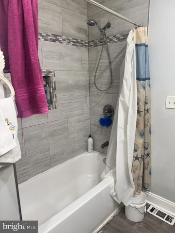 201 MACE AVE, Essex, MD 21221