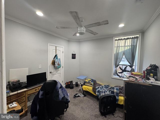 201 MACE AVE, Essex, MD 21221