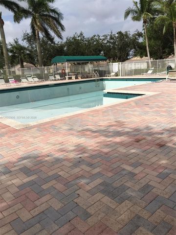 1804 Salerno Cir 1804, Weston, FL 33327