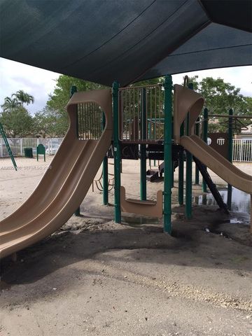 1804 Salerno Cir 1804, Weston, FL 33327