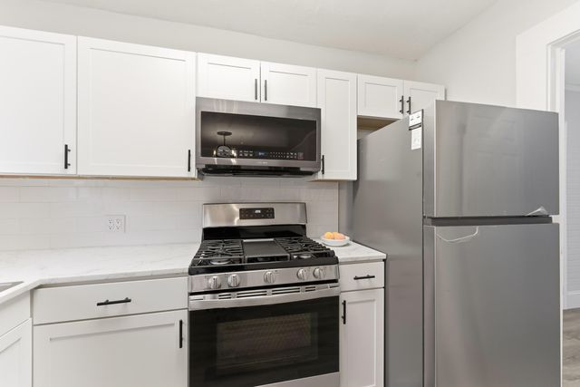 1884 Aberdeen Avenue, Columbus, OH 43211