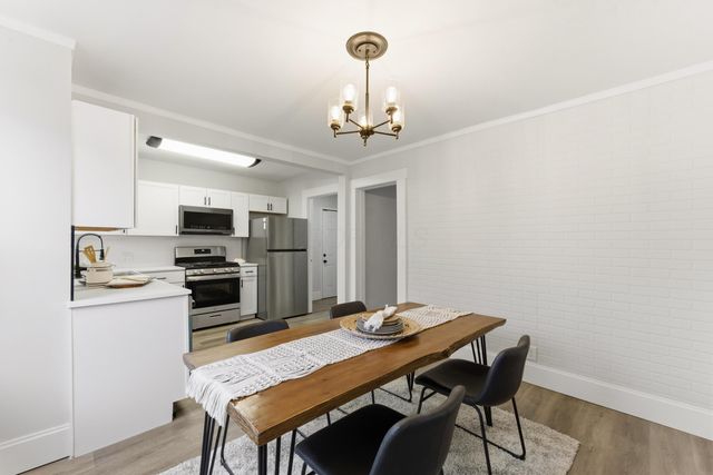 1884 Aberdeen Avenue, Columbus, OH 43211