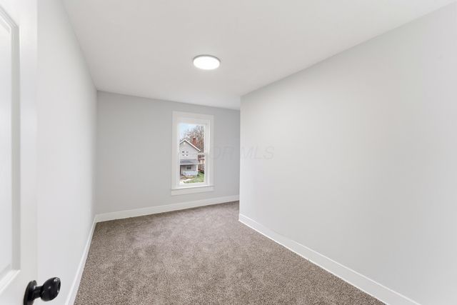 1884 Aberdeen Avenue, Columbus, OH 43211